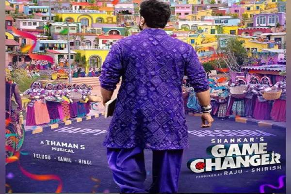 Buzz: Game Changer aims Diwali Release