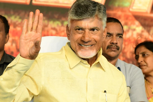 Dalit community revolting against Jagan, says Naidu