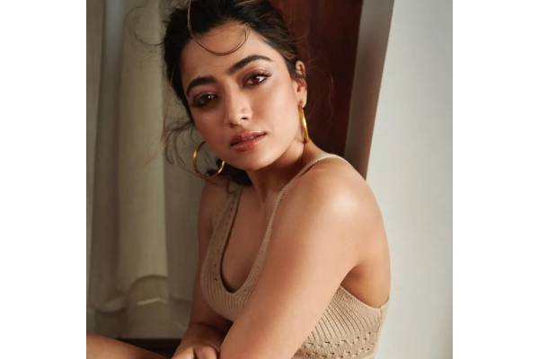 Rashmika’s diary full for Two years Rashmika’s diary full for Two years