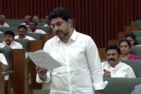 Enquiry into Nadu-Nedu works, says Lokesh