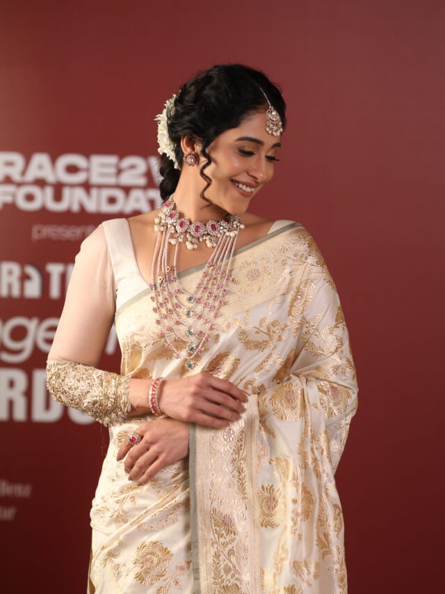 Regina Cassandra (10)