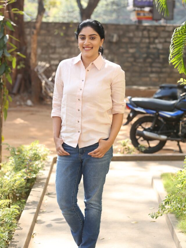 Dhanya Balakrishnan7