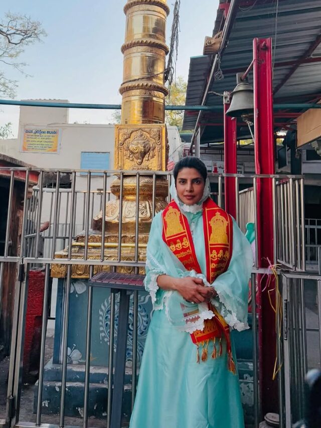 Priyanka Chopra In Chilkur balaji temple (4)
