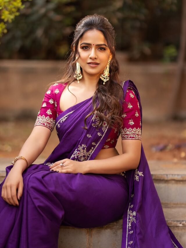 Vaishnavi Chaitanya (1)