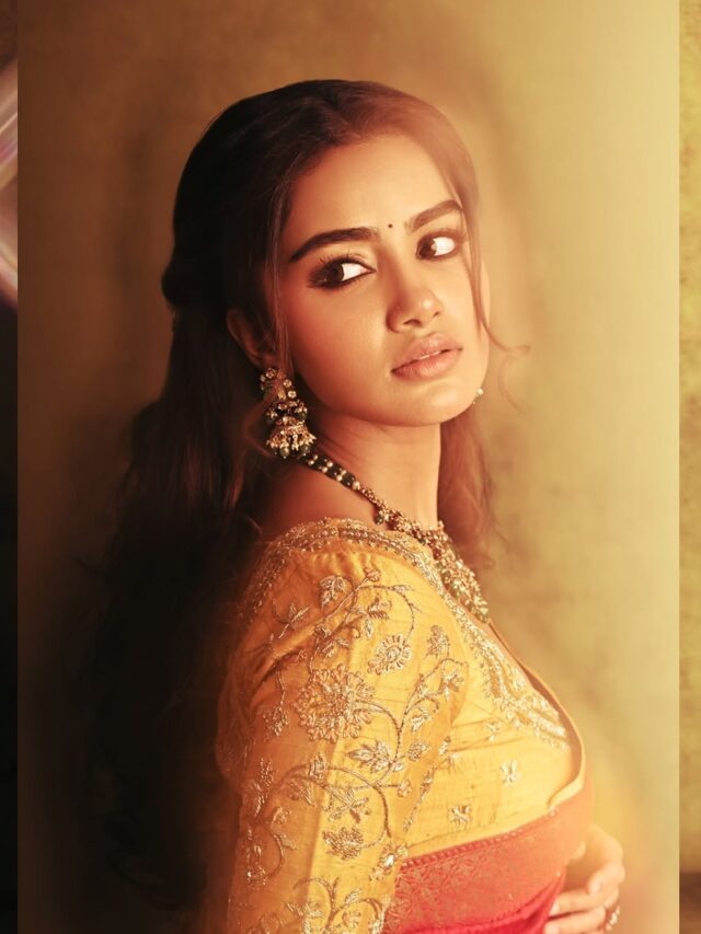 Anupama Parameswaran (1)