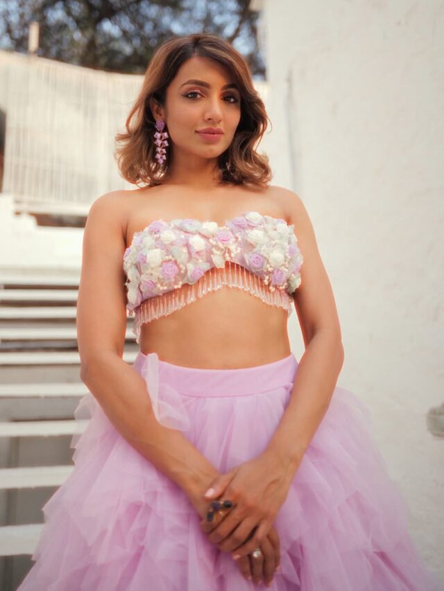 Tejaswi Madivada (1)