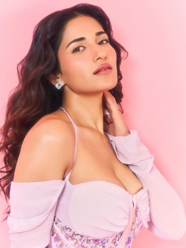 Ruhani Sharma (1)