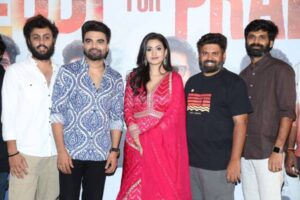 Photos : Akkada Ammayi Ikkada Abbayi Movie Press Meet