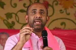 BRS former MLA taken into custody at Hyderabad Airport