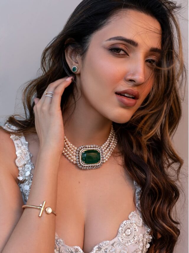Neha Shetty (1)