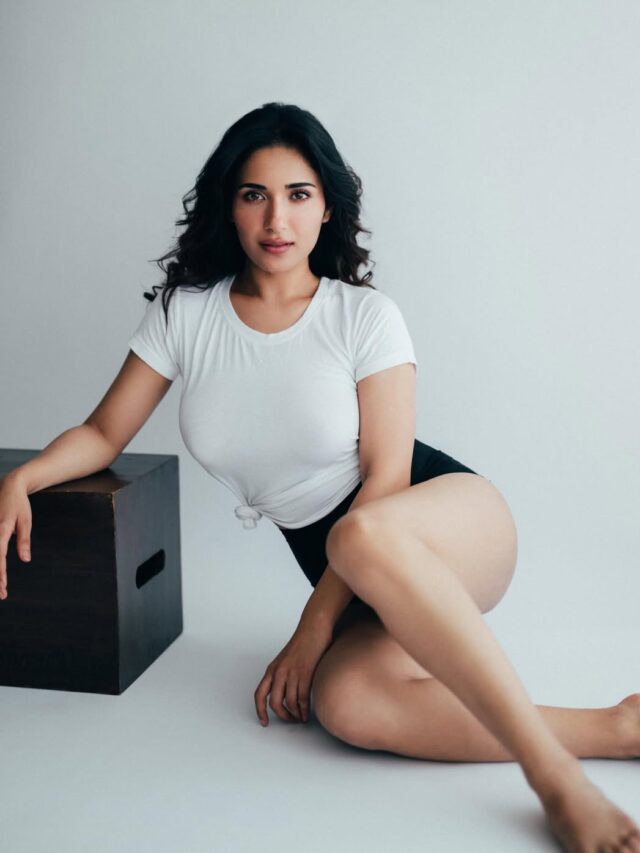 Ruhani Sharma Hot Casual Look