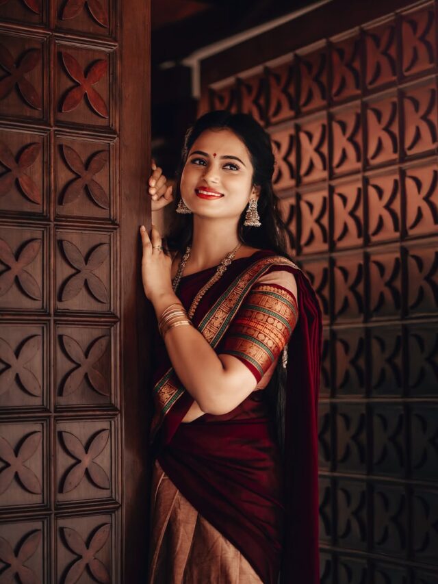 SriRamya Paandiyan Half Saree Look