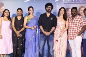 Photos : Telusu Kada Movie Trailer Launch Event