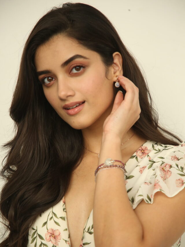 Bhagyashri Borse In Andhra King Taluka Promotions