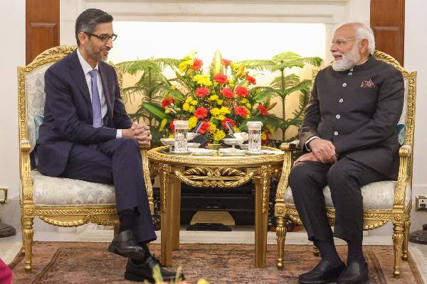 Sundar Pichai Meets PM Modi, Backs India’s AI Push at Global Summit