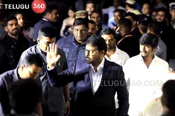 VIROSH Reception: Megastar Attends