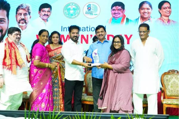 Media Watch: Questions Over Selection Process at Women Journalists’ Felicitation