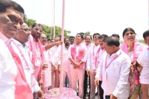BRS Celebrates 25th Foundation Day at Telangana Bhavan, KTR Calls for Political Comeback in 2028