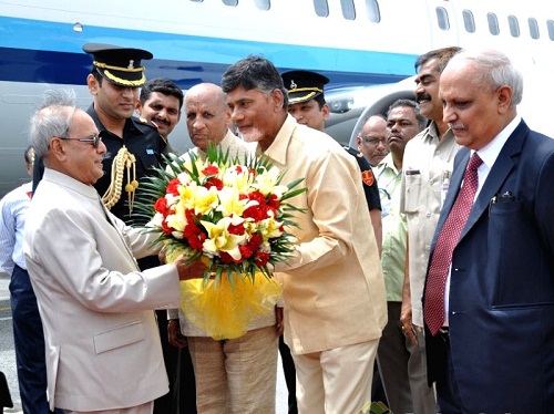 నేడు పశ్చిమగోదావరి జిల్లాలో వేదపాఠశాల ప్రారంభించనున్న రాష్ట్రపతి
