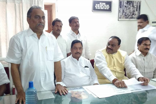 ఒకటా? రెండా? కాపుల గురి ఏ స్ధానానికి?
