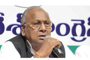 పాపం వీహెచ్ – కాంగ్రెస్‌లో ఇక అవే చెల్లవు !