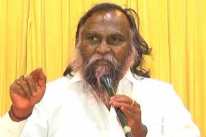 జగ్గారెడ్డి, టీవీ9 మీద ఈగ వాలనీయడం లేదుగా..