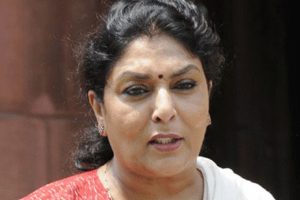రేణుకాచౌదరిపై అనర్హతా వేటే కరెక్ట్ !