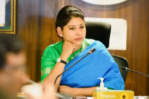 పోలీసులపై స్మితా సభర్వాల్ ఆగ్రహం !