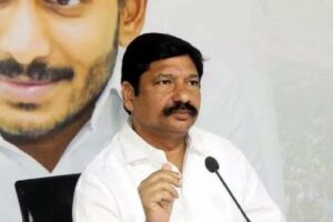 వైసీపీ :  విపరీత కుట్రలే వినాశకాలు !