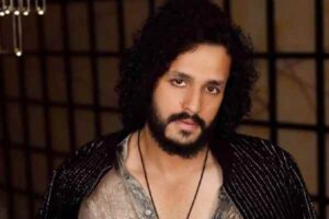 వెంకీ వ‌దిలేస్తే… అఖిల్ ప‌ట్టేశాడు