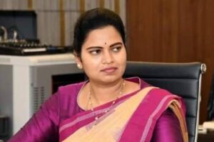 జగన్‌కు పార్టీ మార్పు లీకులు పంపిన విడదల రజనీ !