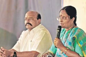 కాంగ్రెస్‌లో పేలనున్న కొండా దంపతుల టైంబాంబ్ !