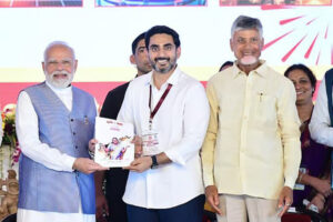 లోకేష్‌పై మోదీకి ఎందుకంత అభిమానం ?