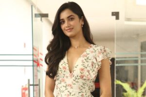 భాగ్యశ్రీ హ్యాపీనా?