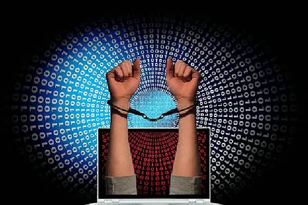 చైతన్యమే డిజిటల్ అరెస్ట్ మోసాలకు విరుగుడు !