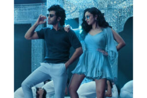 డ్యాన్సర్ ని బయటికి తీసిన శర్వా