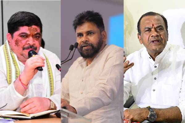 telangana congress leaders attack on pawan kalyan